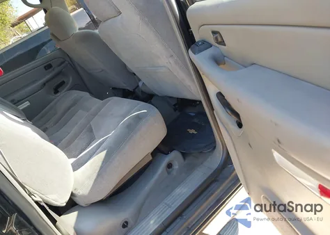 2005 Chevrolet Avalanche 1500 Ls from USA, damaged, VIN 3GNEC12ZX5G202157